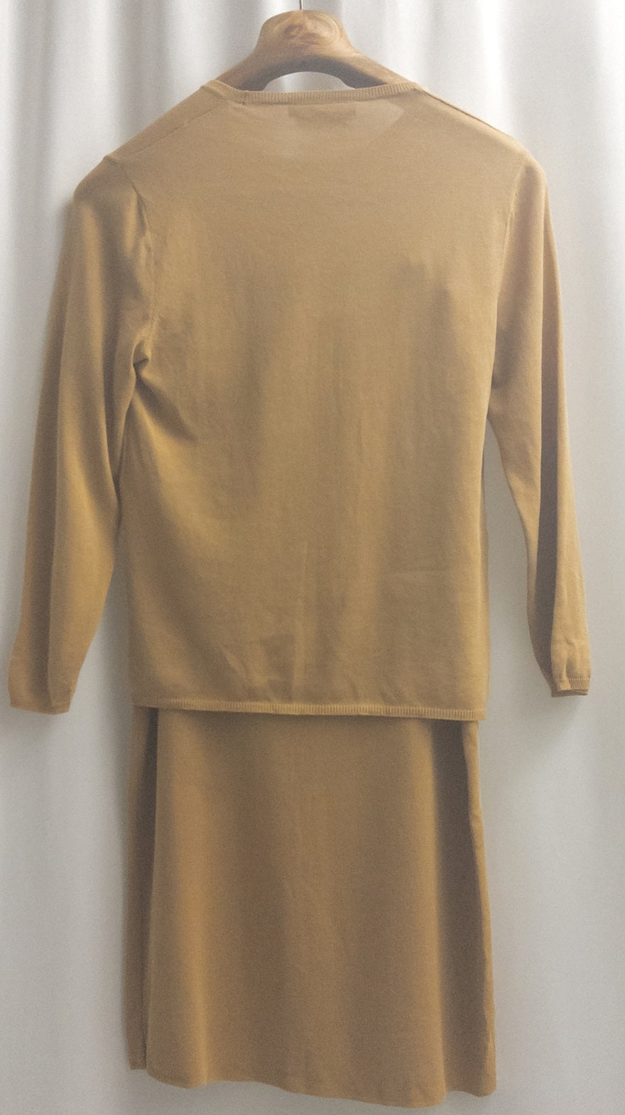 Salvatore Ferragamo - Blouse and skirt set - 100 Cotton - Sz L - Curuva Back