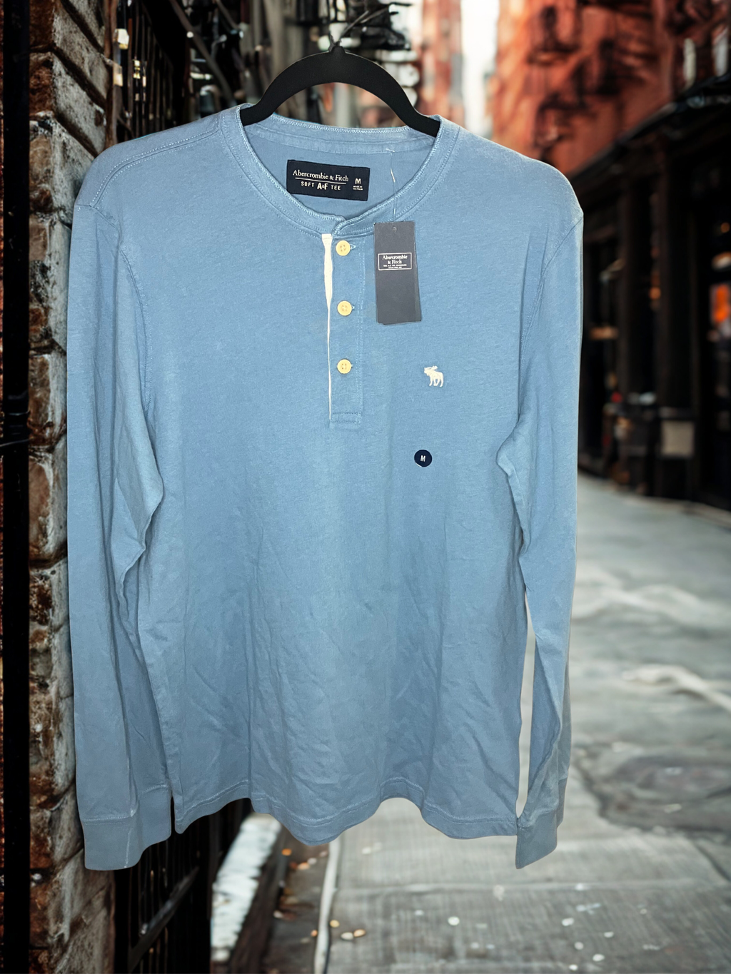 Abercrombie & Fitch Soft A&F Tee Henley Long Sleeve Shirt Men’s Size M–NWT