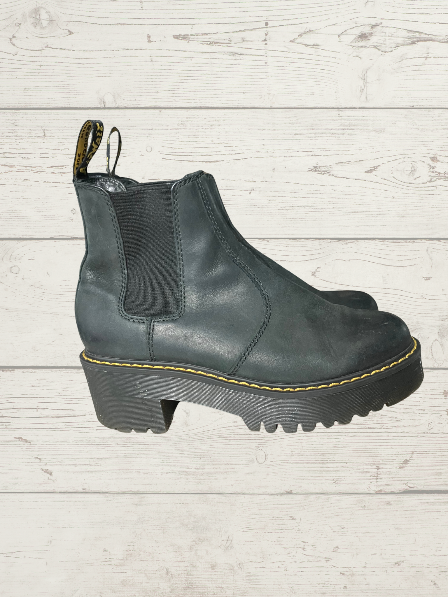 Dr. Martens — Chelsea Platform Boot | Black leather, yellow welt stitching · Sz EU 40