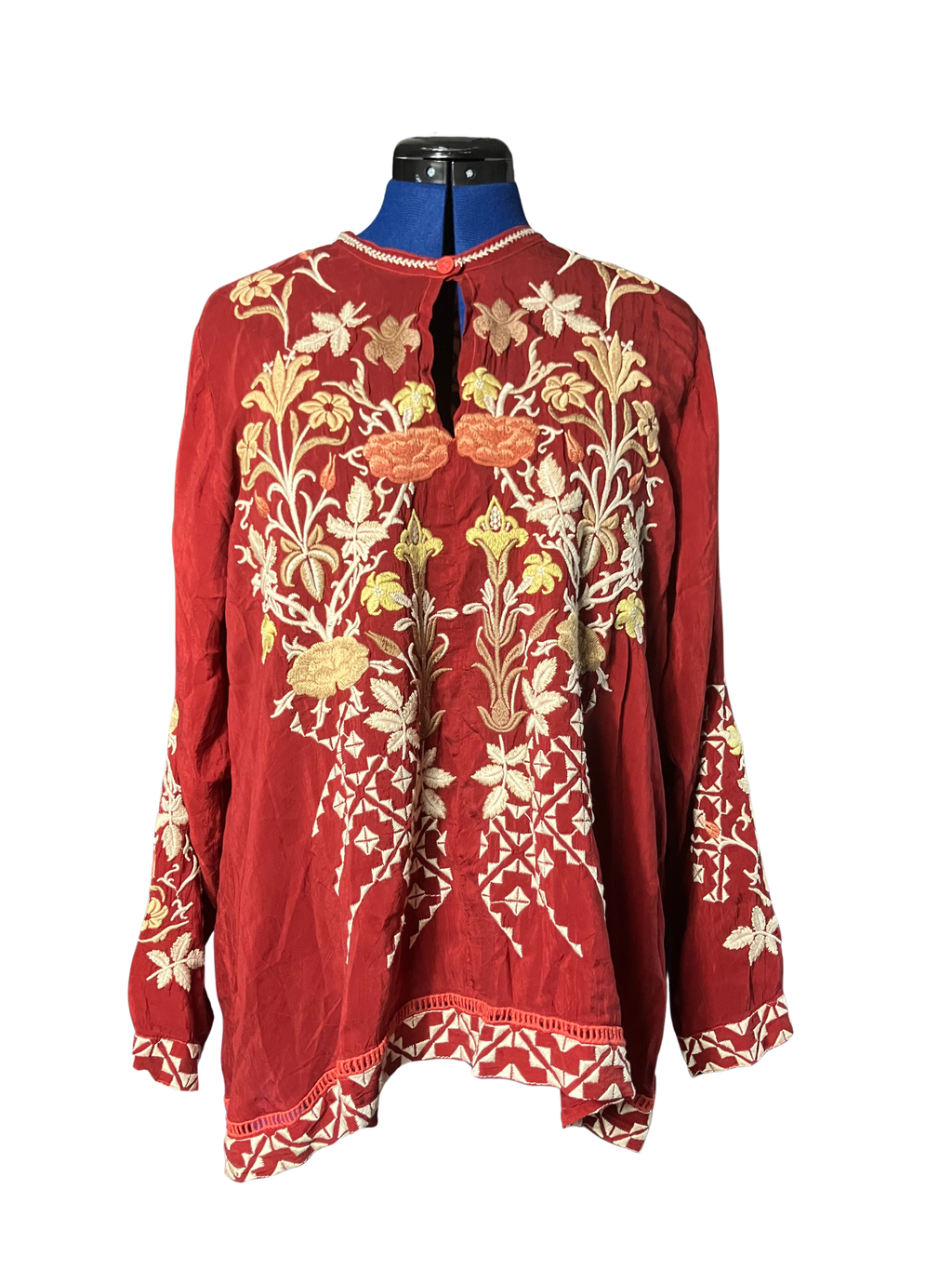 Johnny Was — Tunic | Dense botanical embroidery in deep burgundy · Sz L