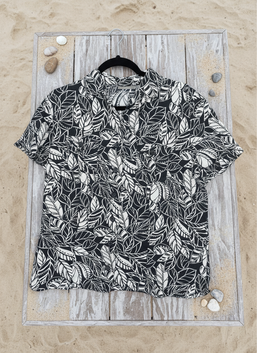 Croft & Barrow Tropical Leaf Print Top Size M Linen Cotton Black White Short