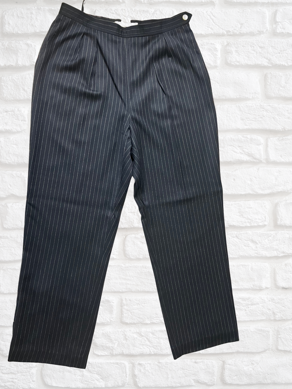 Jones New York — Tailored Pants | Navy pinstripe, wool blend, made in the U.S.A. · Sz 12P