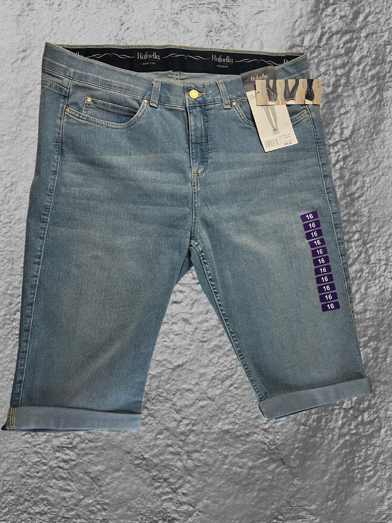 Rafaella Weekend — Shorts | Not every bermuda earns its keep — this one does · Sz 16