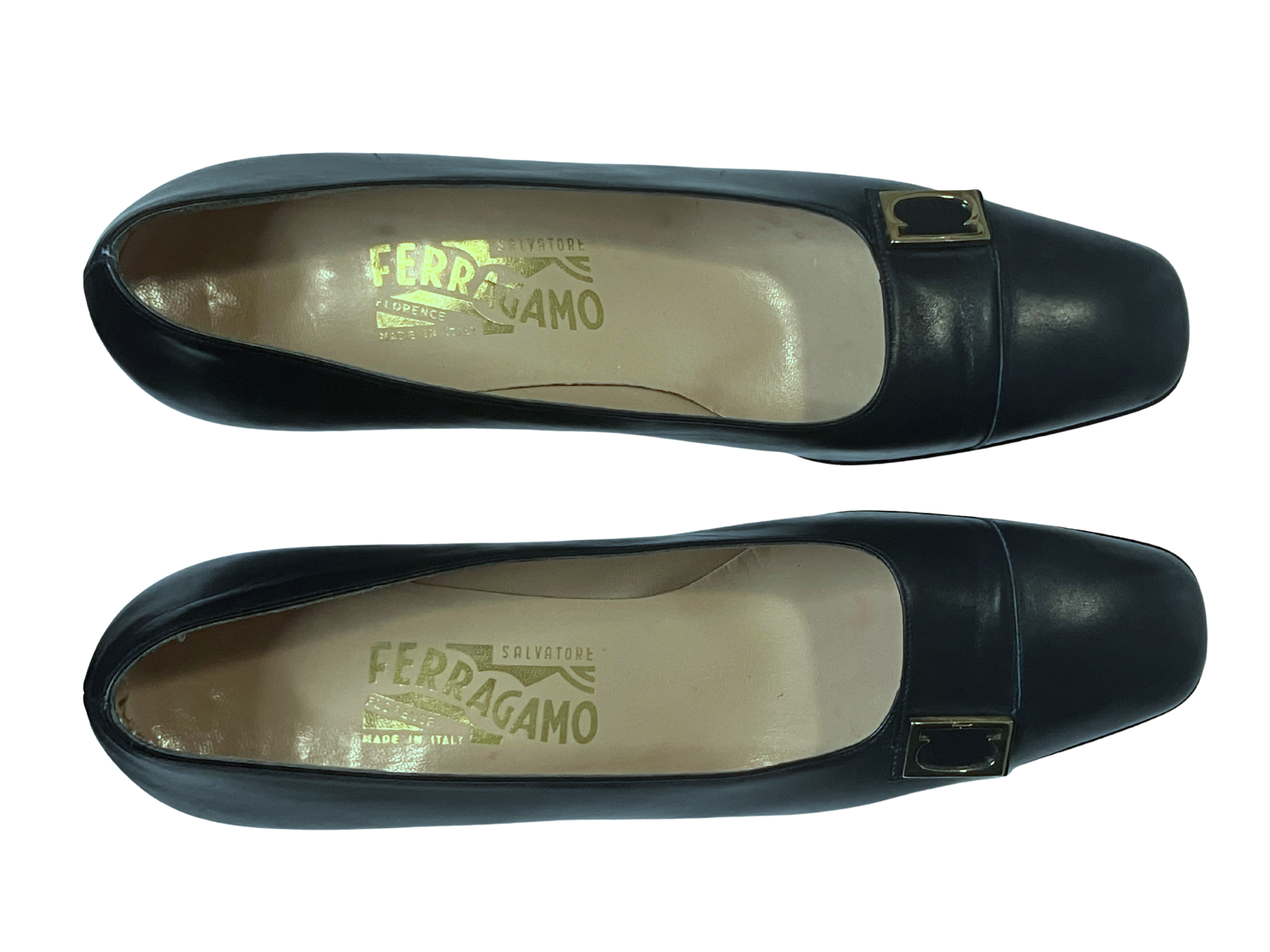 Salvatore Ferragamo Vara Navy Blue Block Heel Pumps Square Toe Gancini Italy