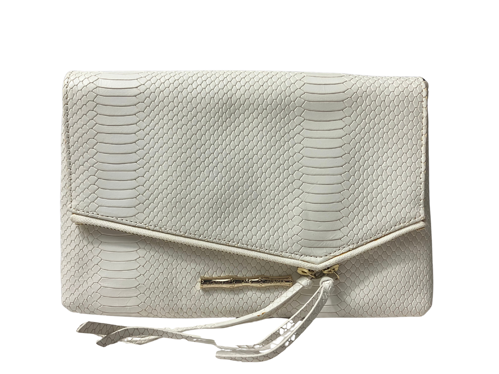 Elaine Turner White Snake-Embossed Envelope Clutch – Gold Hardware – NWT