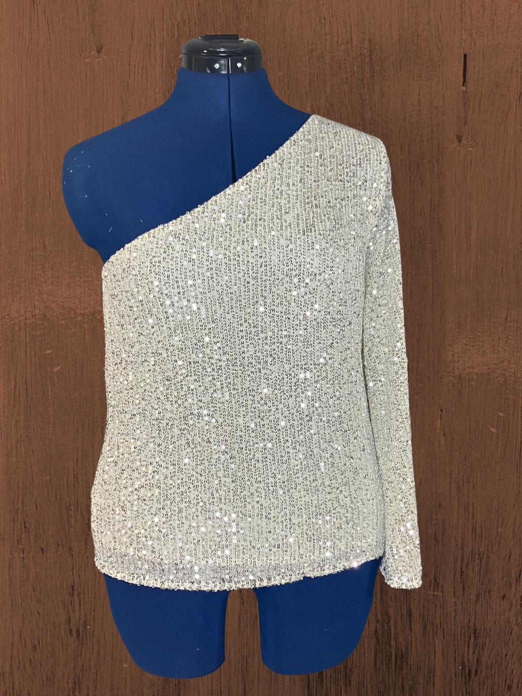 ALB Anne-Louise — One-Shoulder Sequin Top | Silver-white evening allure · Sz 8