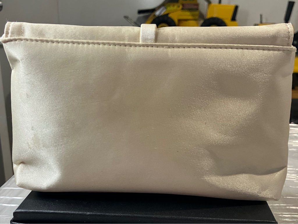Emirates First Class x BVLGARI Amenity Kit – Cream Satin Cosmetic Clutch