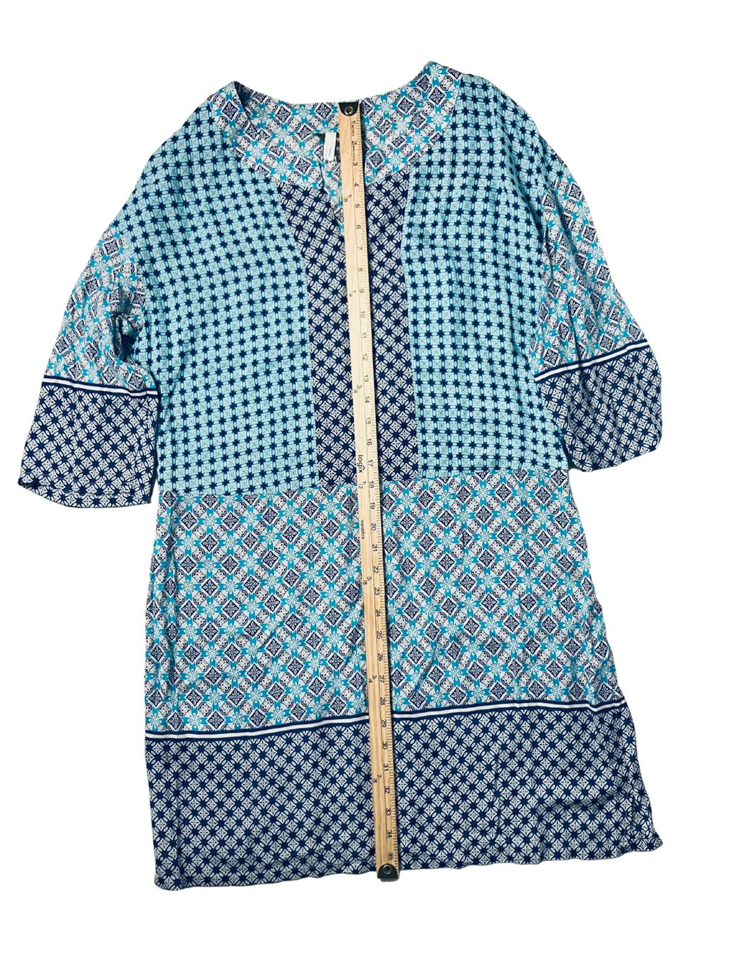 Tommy Bahama — Tunic | Navy & aqua geometric patchwork, 100% rayon · Sz XL