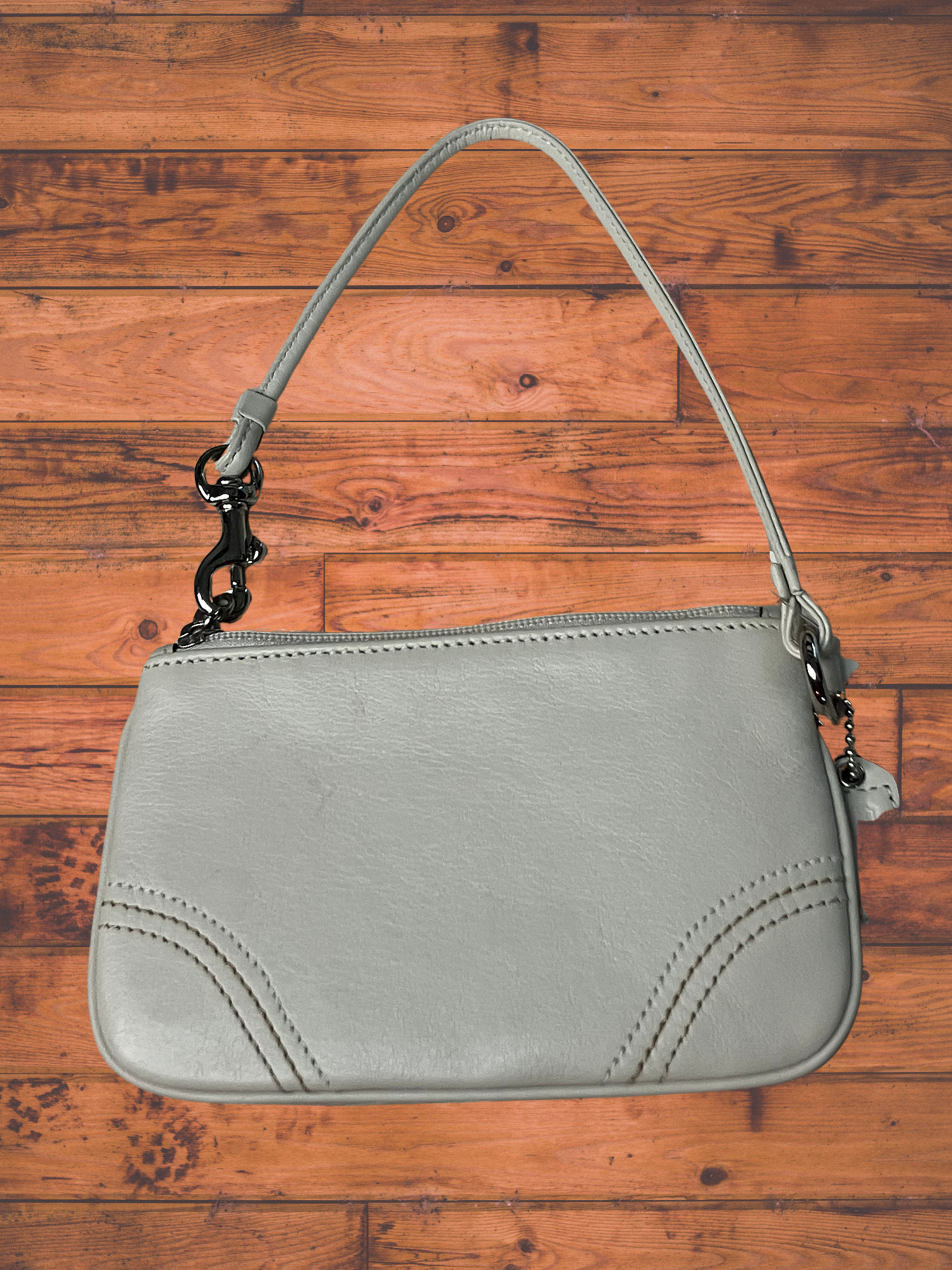 Coach — Shoulder Bag | Sage gray leather with gunmetal hardware · Sz OS