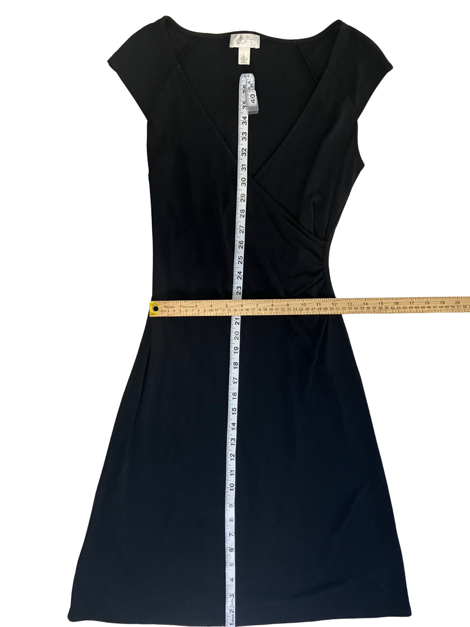 Ann Taylor LOFT Black Faux Wrap Sheath Dress Deep V-Neck Size 2