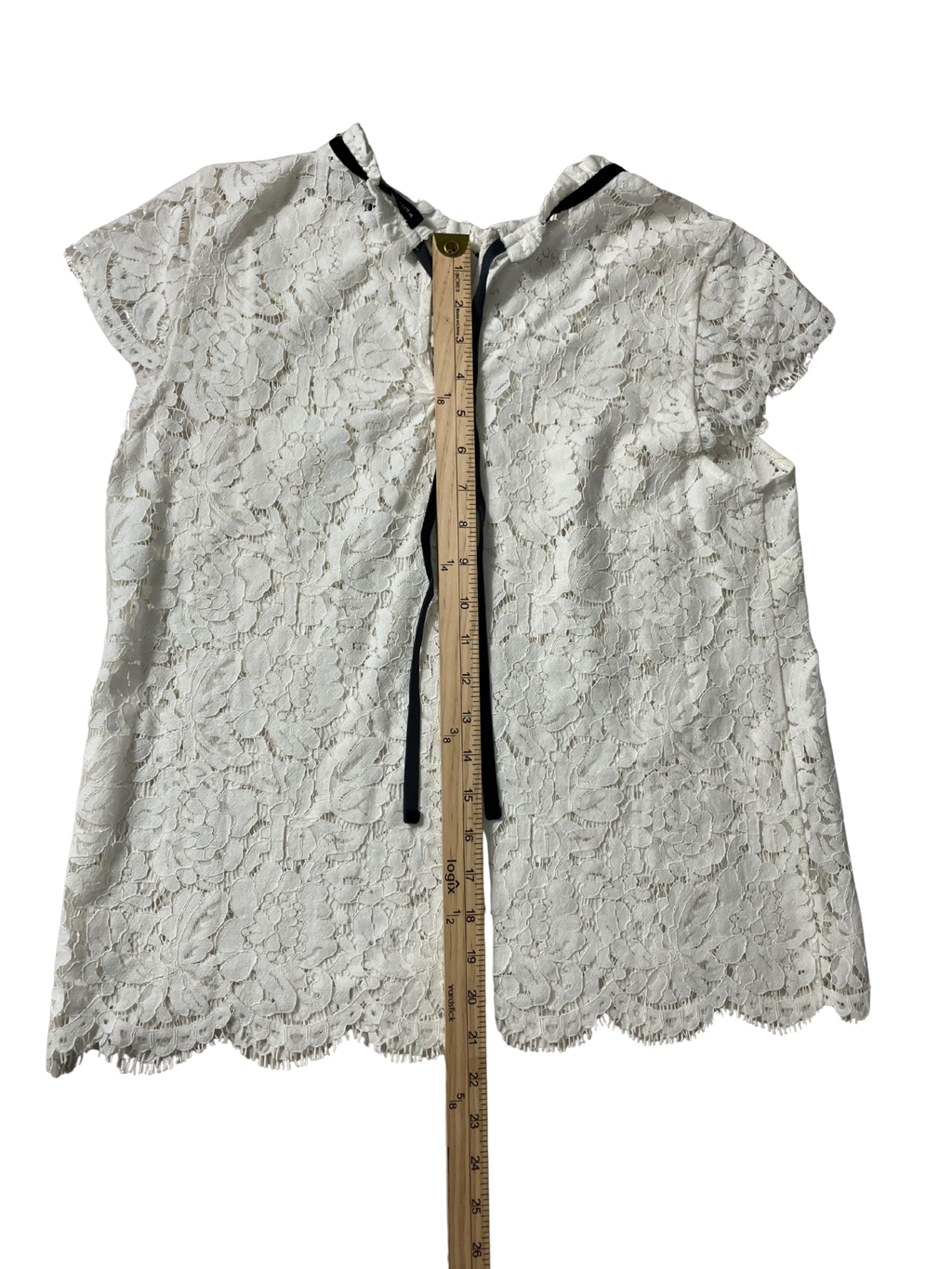 White House Black Market White Lace Cap Sleeve Top - Size S