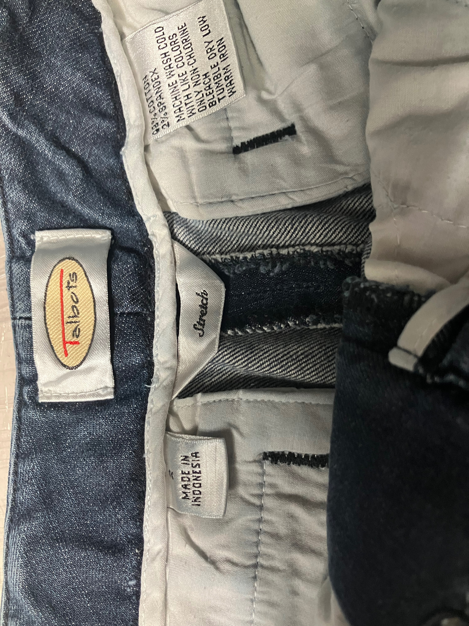 Talbots Straight Leg Jeans Dark Wash Mid-Rise Size 2