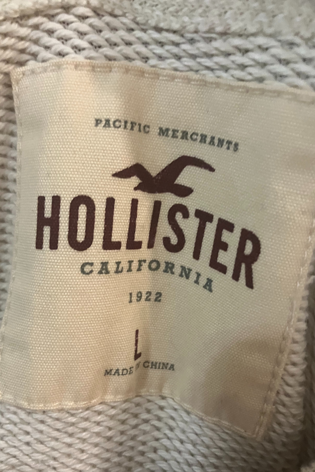 Hollister Beige Crewneck Sweatshirt Men’s Size L Classic Logo