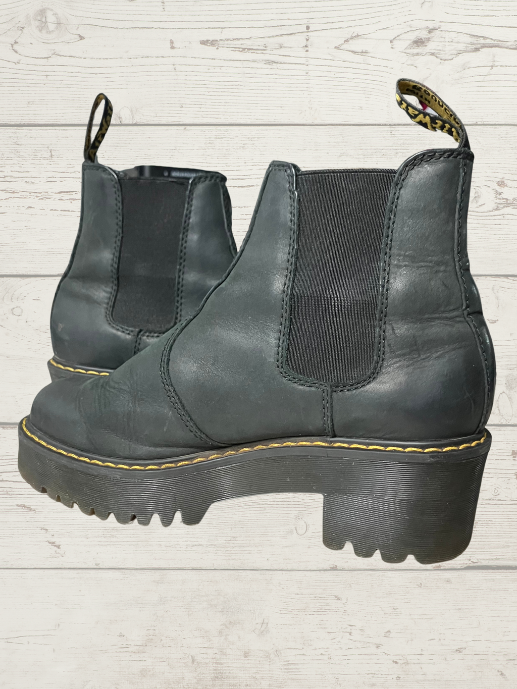 Dr. Martens — Chelsea Platform Boot | Black leather, yellow welt stitching · Sz EU 40