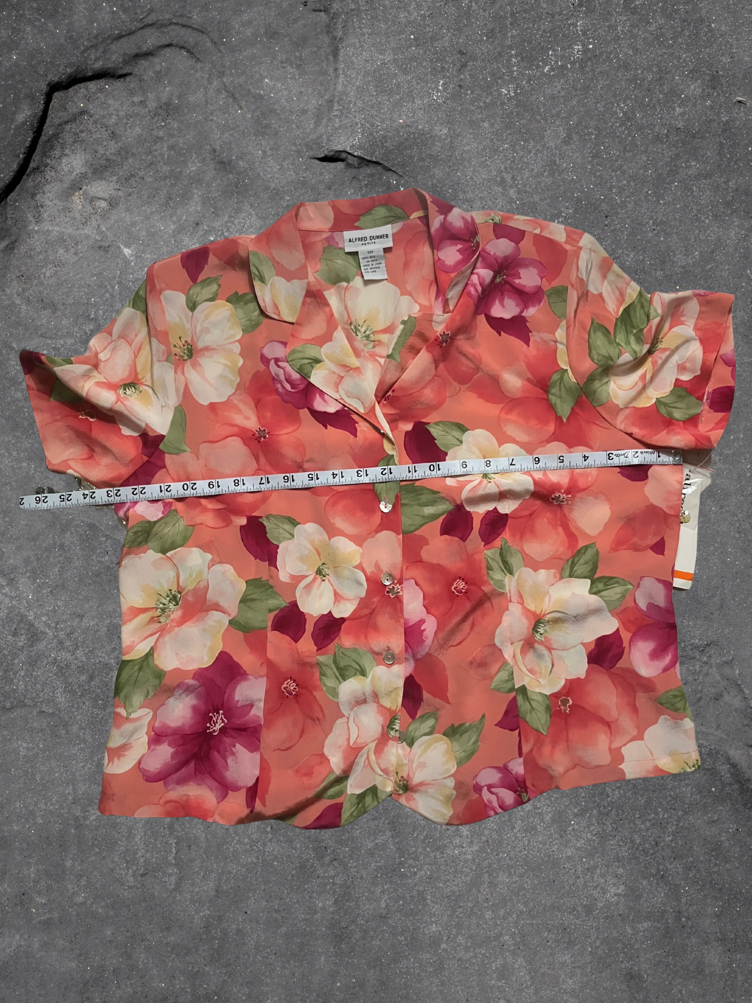 Alfred Dunner — Blouse | Silk doesn't apologize — and neither does this print · Sz 18P