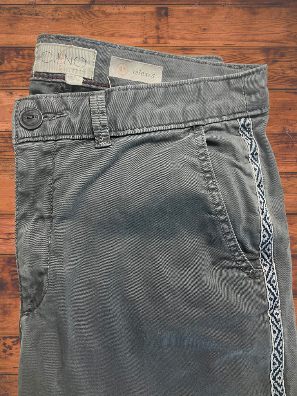 Chino by Anthropologie — Tailored Pants | Slate gray with a geometric embroidered stripe · Sz 27