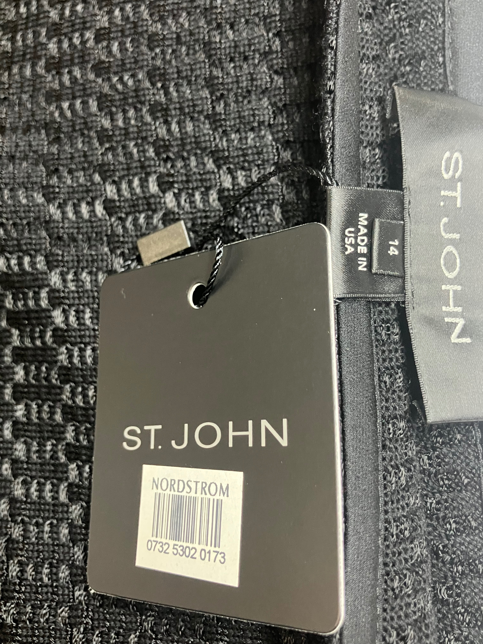 St. John Pencil Skirt Black Basket Weave Wool Viscose Size 14 NWT