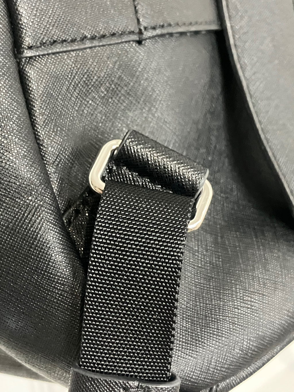 TUMI VAREK Black Leather Backpack - Premium Saffiano Convertible Travel Bag