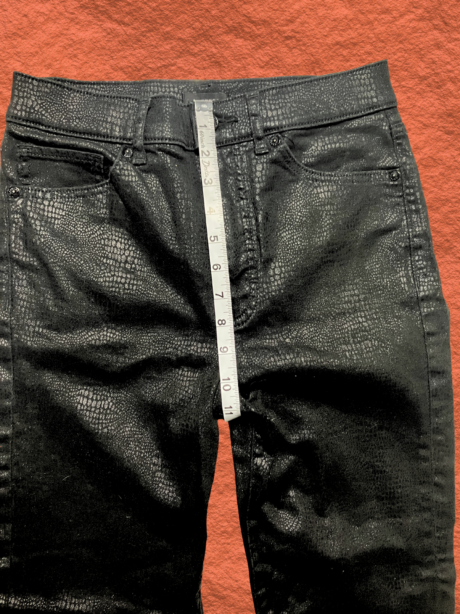 Express — Jeans | Black croc-embossed high-rise, coated denim · Sz 4