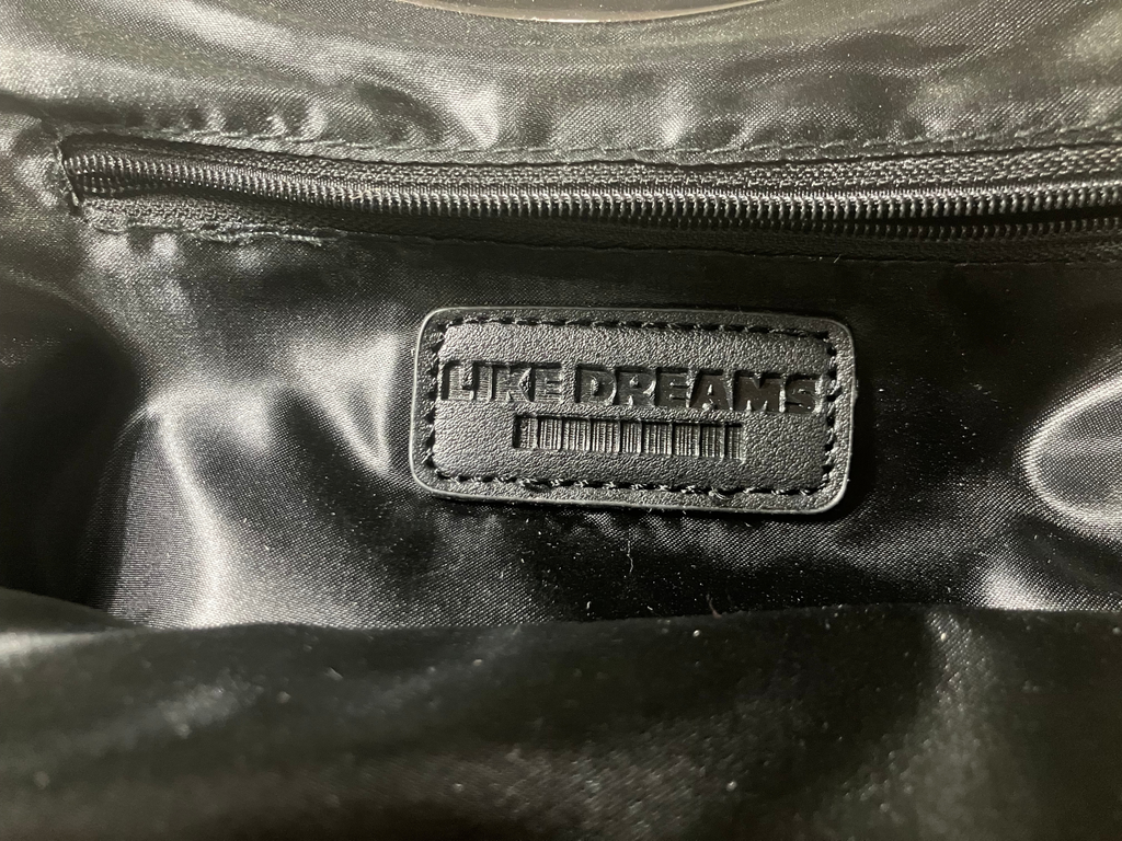 Like Dreams — Clutch Bag | Rhinestone mesh, silver-tone hardware · Sz OS