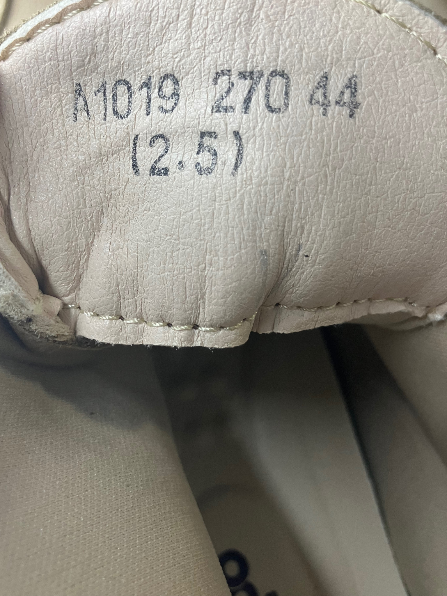 CLOHOO Barefoot Minimalist Shoes EU 44 – Wide Toe Box Flexible Sole Beige