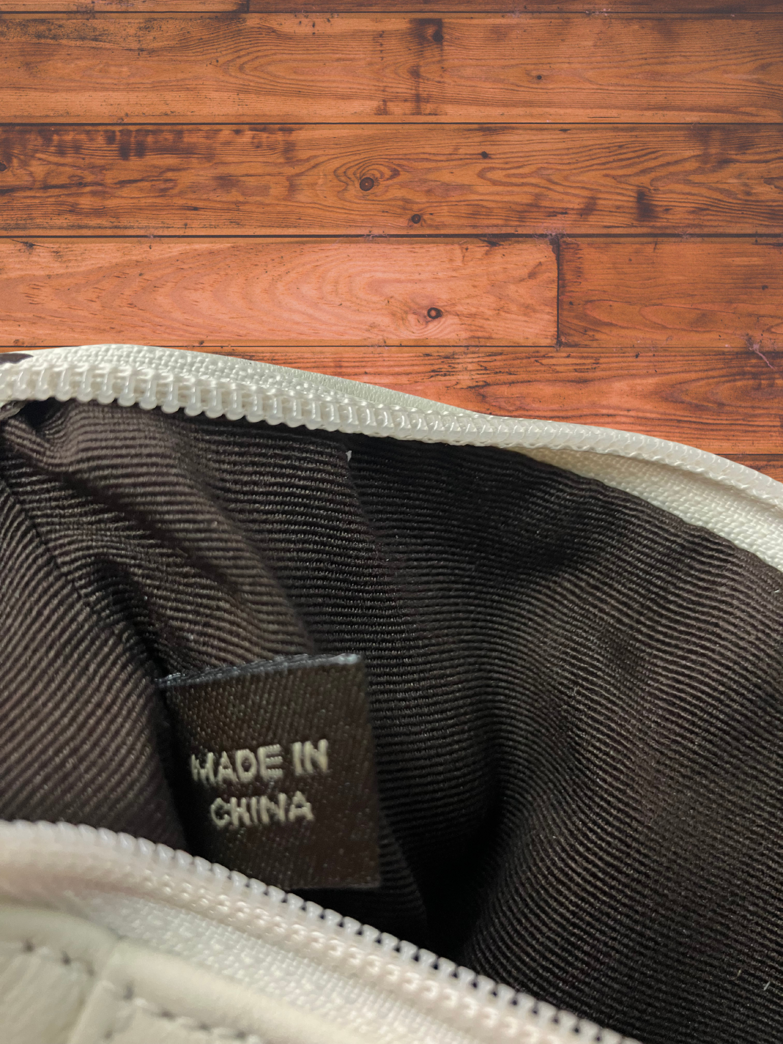Coach — Shoulder Bag | Sage gray leather with gunmetal hardware · Sz OS