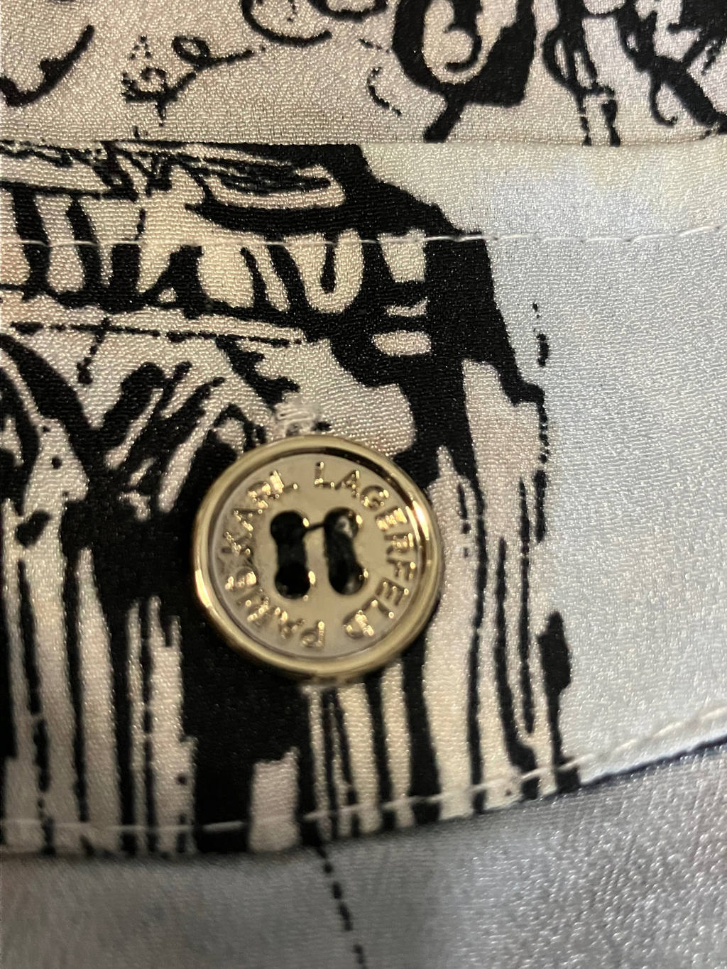 Karl Lagerfeld Paris Parisian Landmarks Print Blouse Size L