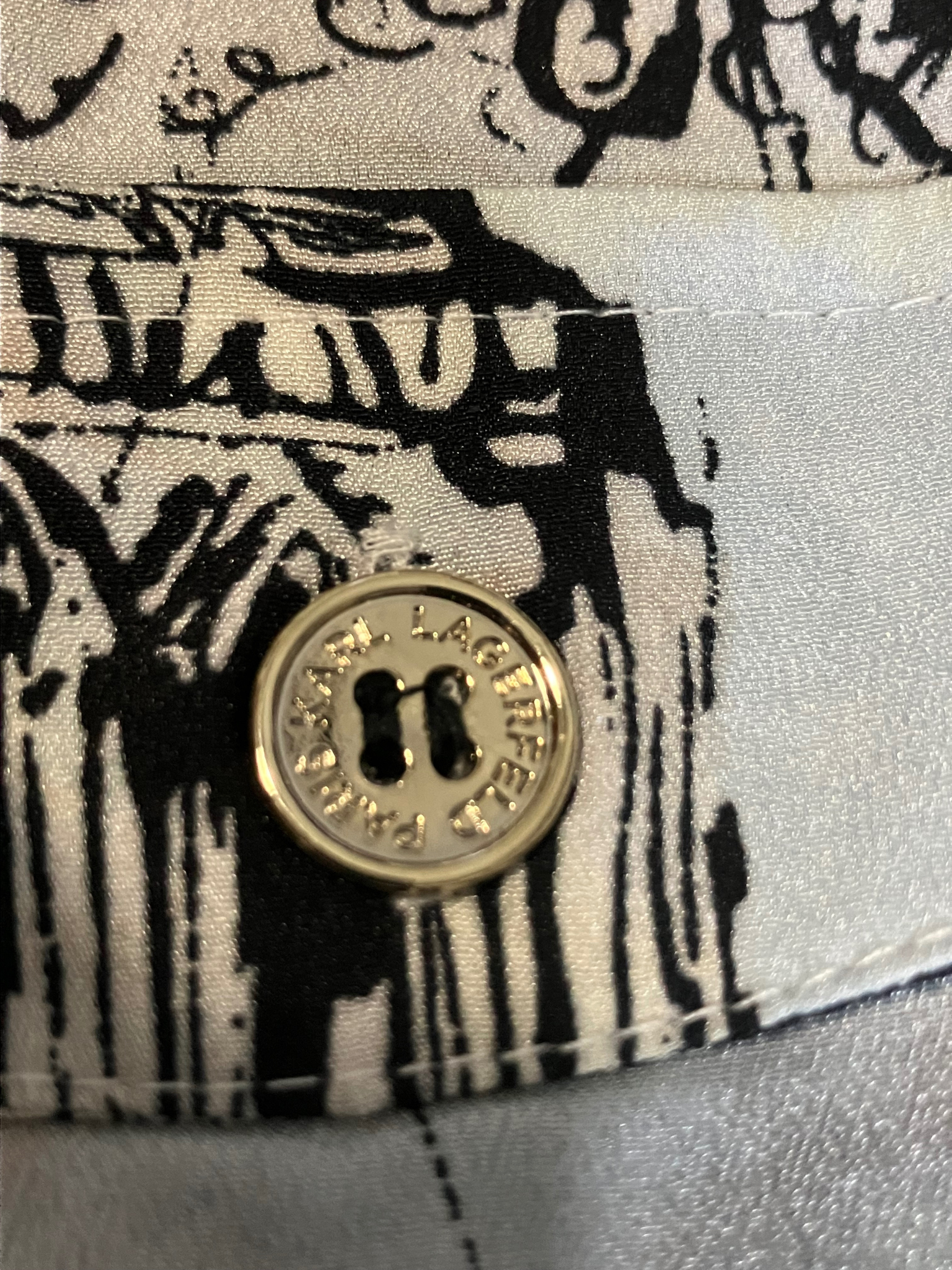 Karl Lagerfeld Paris Parisian Landmarks Print Blouse Size L