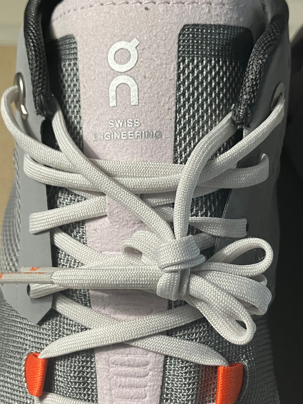 On Running Cloud X Women's Sneakers Gray Orange Size 8 New with Box