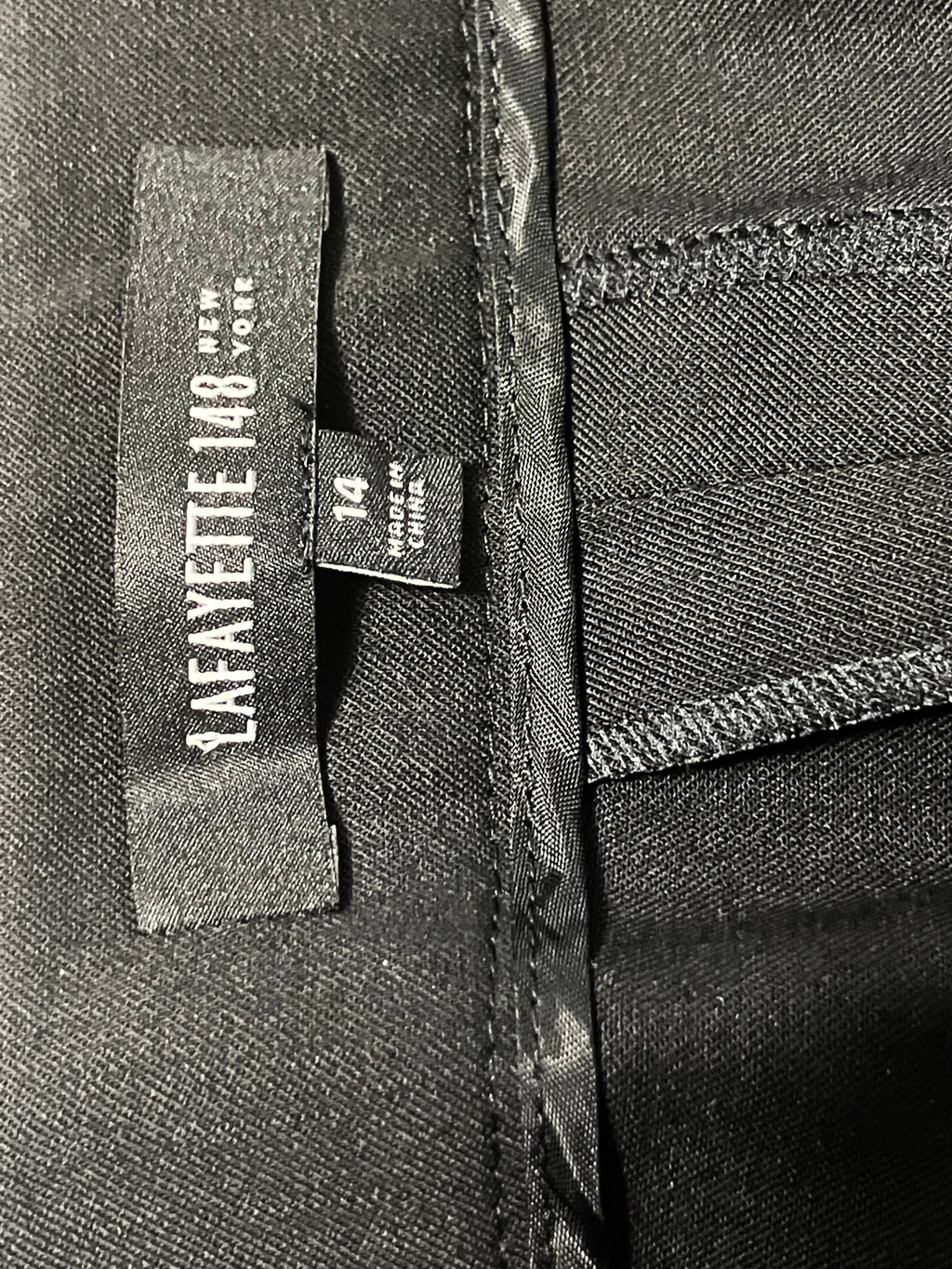 Lafayette 148 New York — Tailored Wool Pants | Deep black, pleated front · Sz 14