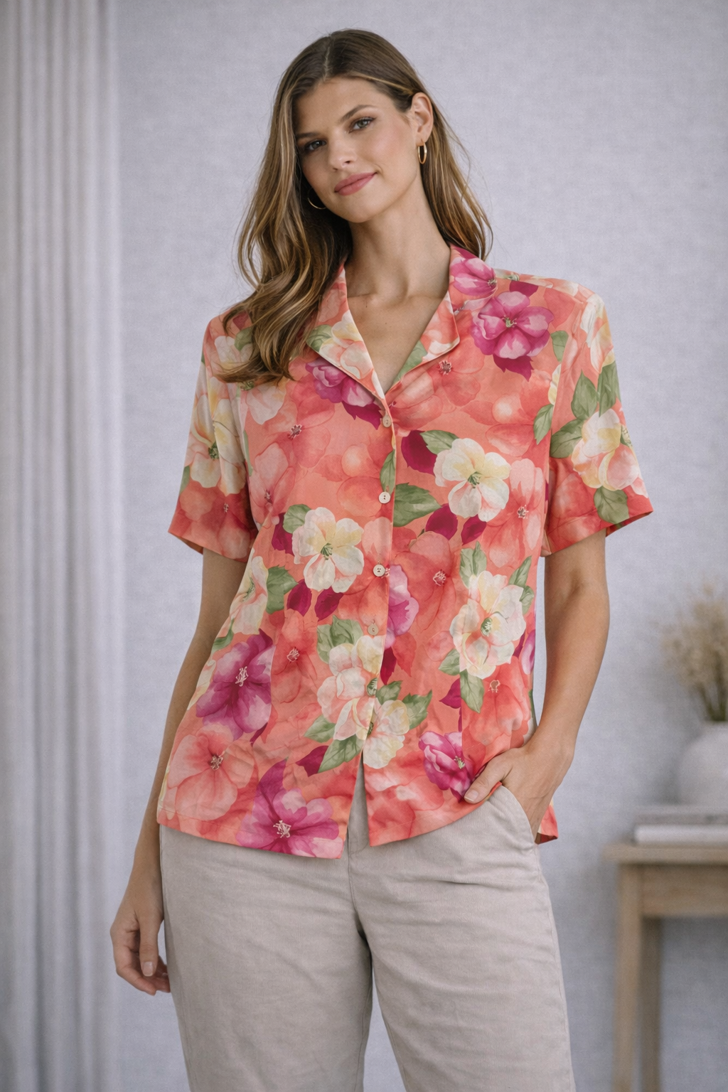 Alfred Dunner — Blouse | Oversized watercolor floral in 100% silk · Sz 18P