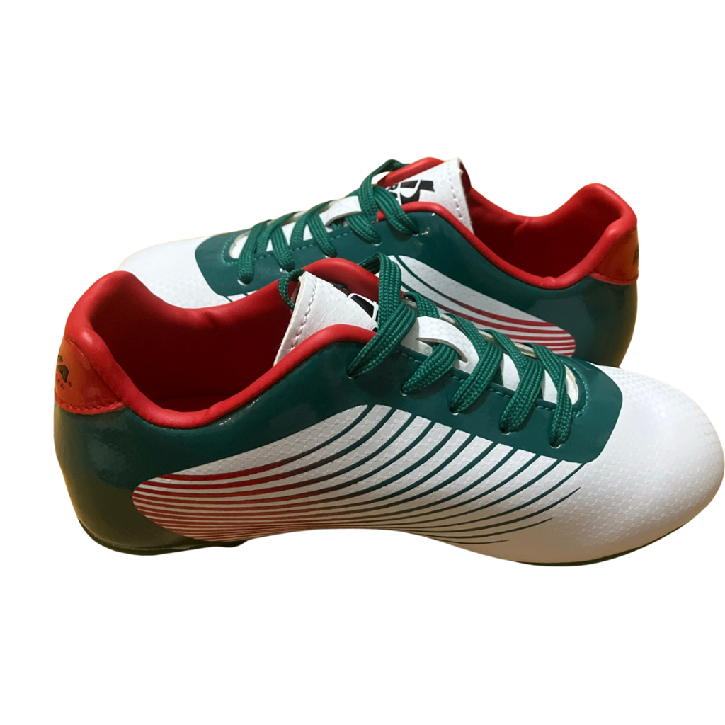 Brava Boys Soccer Cleats Size 12D Green Red White ⚽️