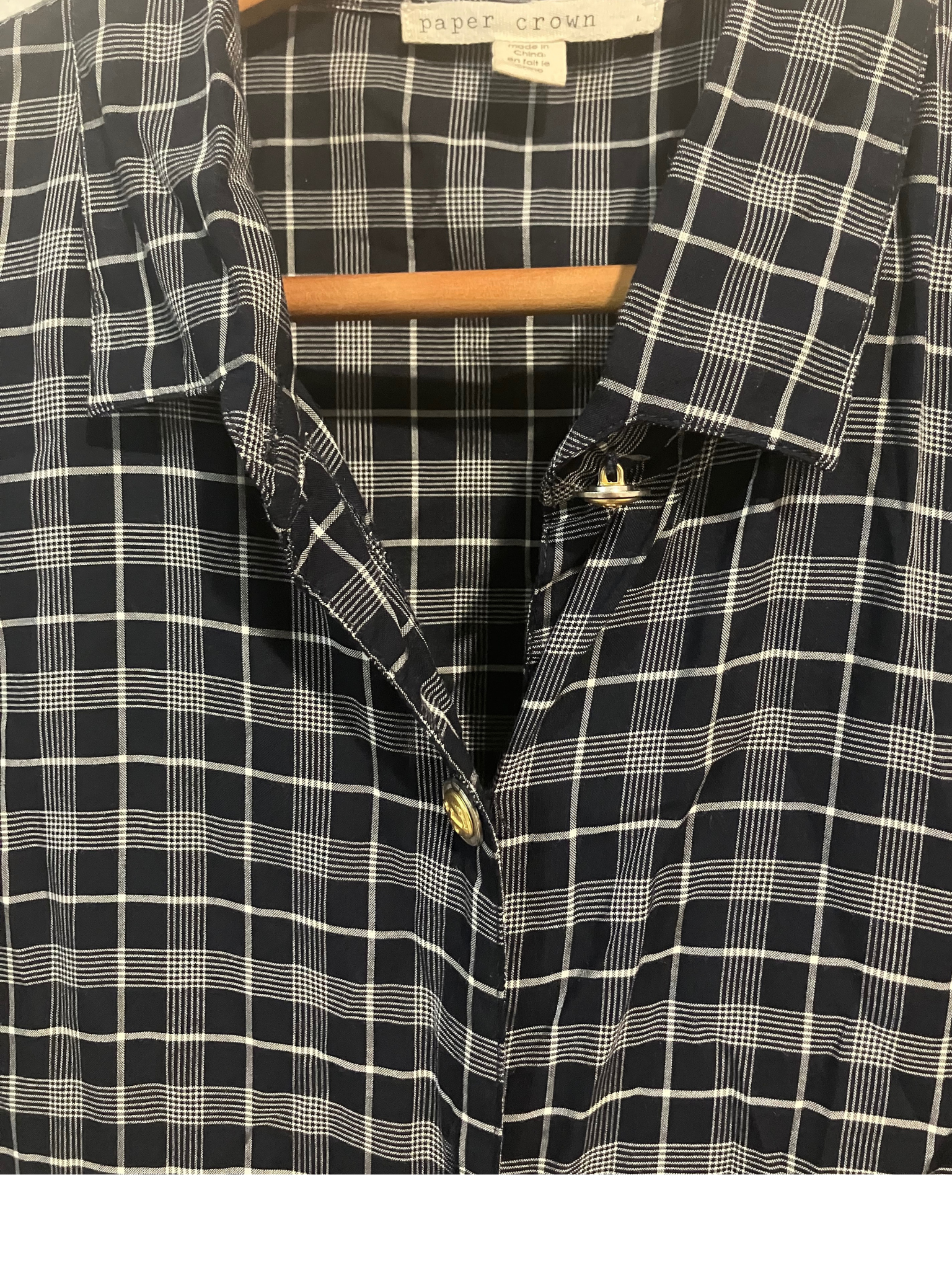 Paper Crown Plaid Button-Up Tie Front Shirt – Size L