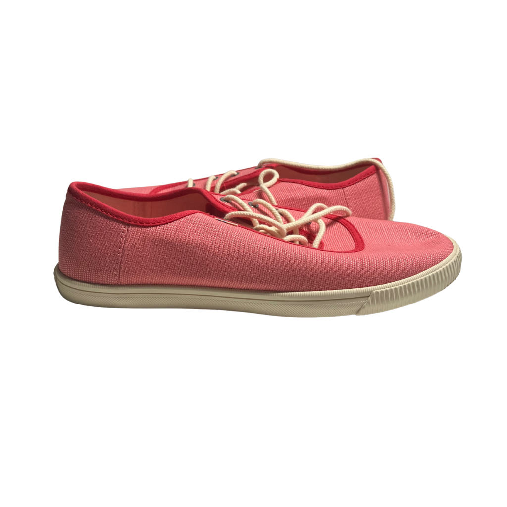 Toms — Sneaker | Coral canvas, carried with intention · Sz W9