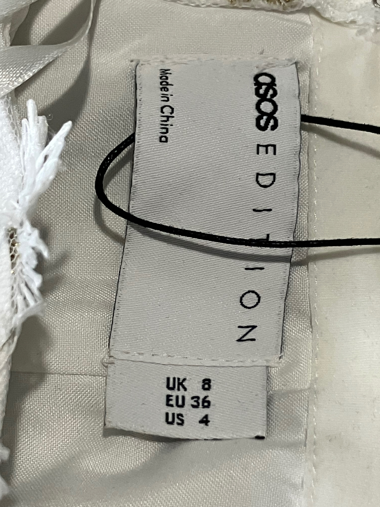 ASOS EDITION Ivory Embroidered Daisy Midi Dress UK 8 / US 4 – NWT Puff Sleeve