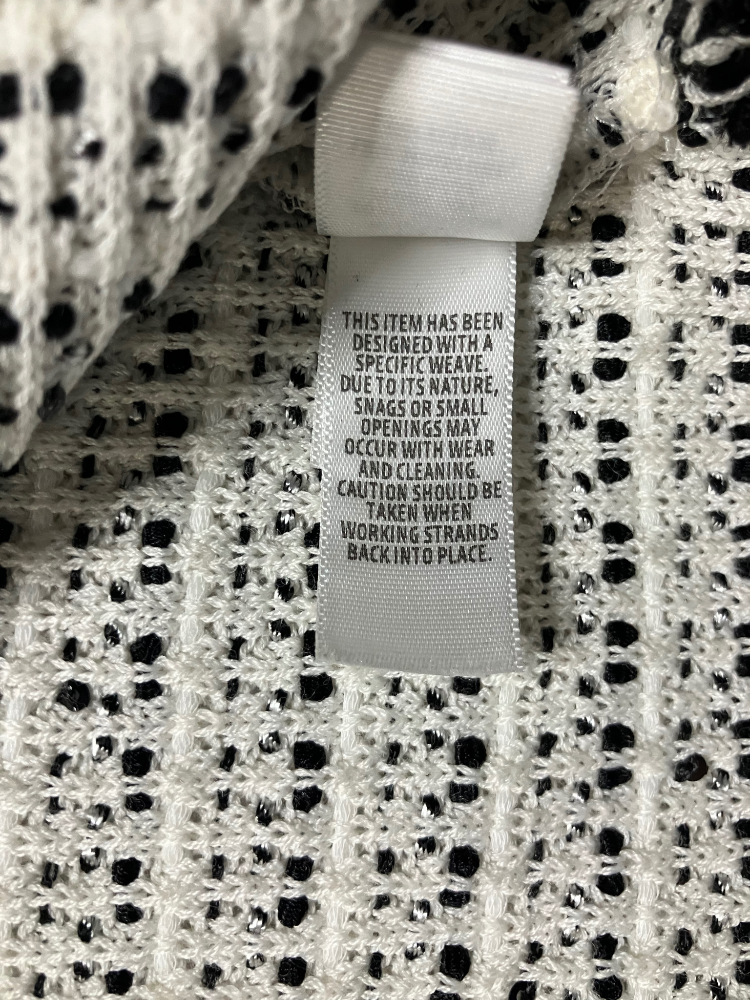 St. John Boutiques Ivory Black Boucle Knit Open-Front Jacket Size 14