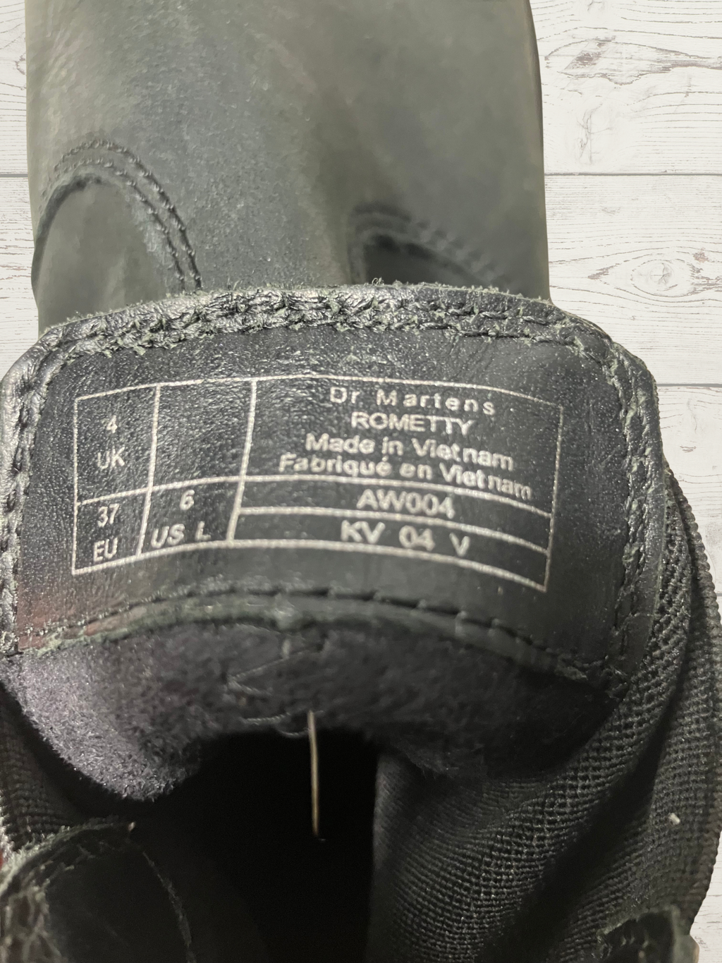 Dr. Martens — Chelsea Platform Boot | Black leather, yellow welt stitching · Sz EU 40