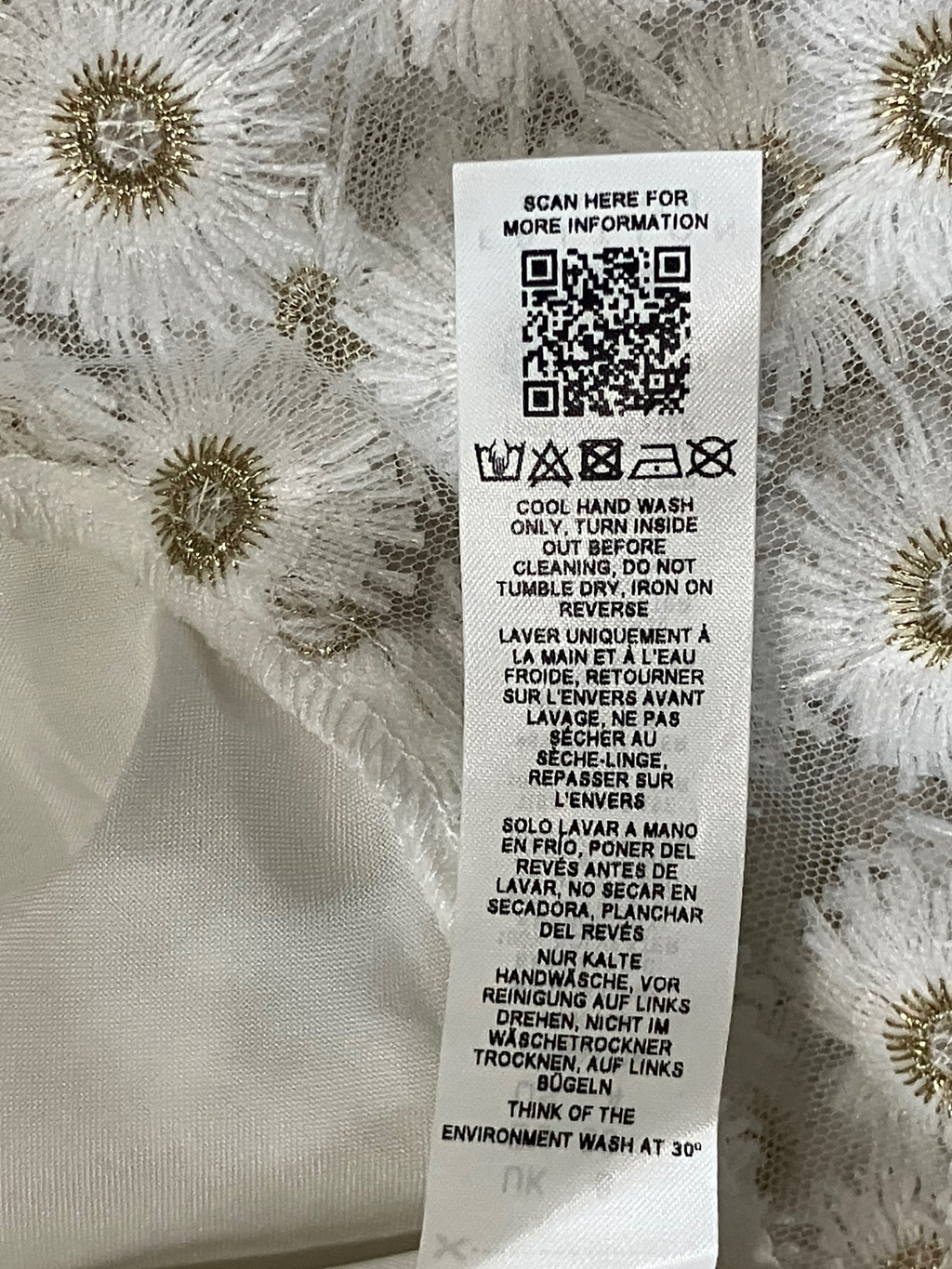 ASOS EDITION Ivory Embroidered Daisy Midi Dress UK 8 / US 4 – NWT Puff Sleeve