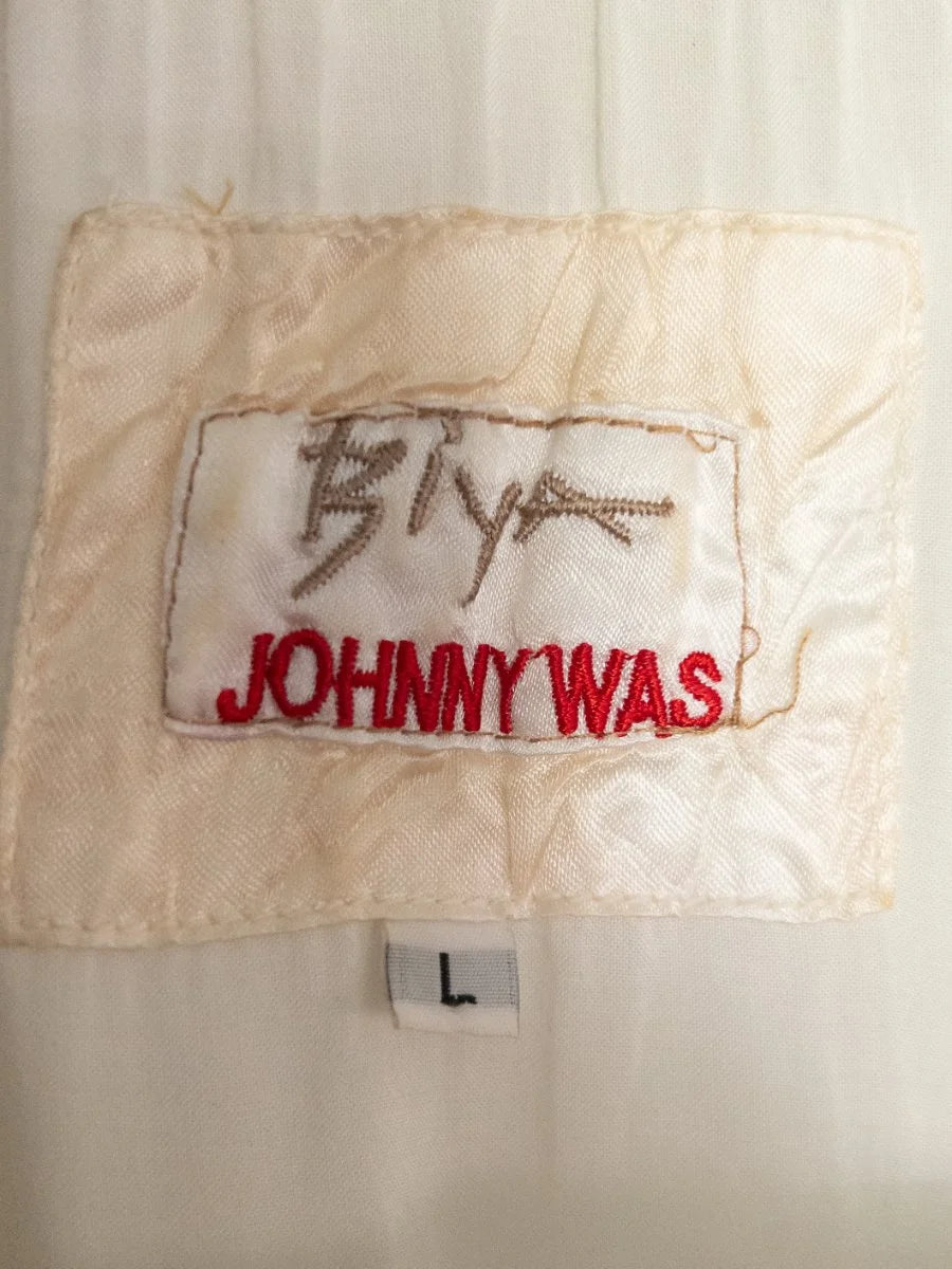 Johnny Was — Blouse | Folk memory, encoded in thread, worn like a quiet declaration · Sz L