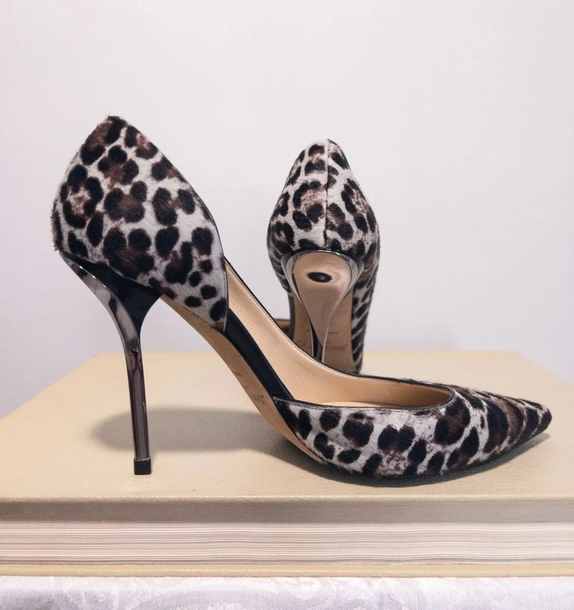 Jimmy Choo — Heels | Leopard doesn't ask for permission. Neither do these. · Sz 10.5