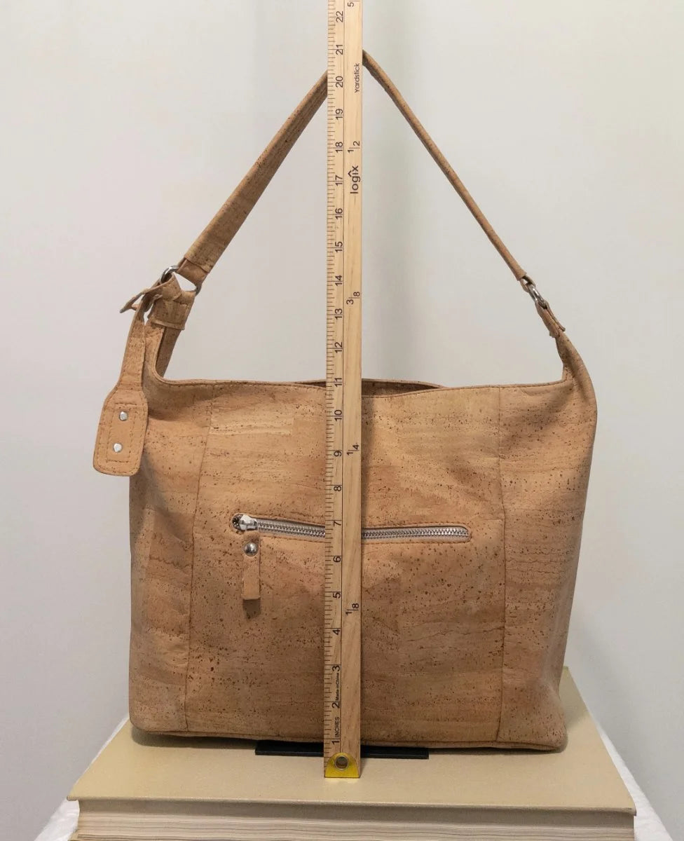 Artelusa — Bag | Not every bag asks to be noticed — this one simply is · Sz one size
