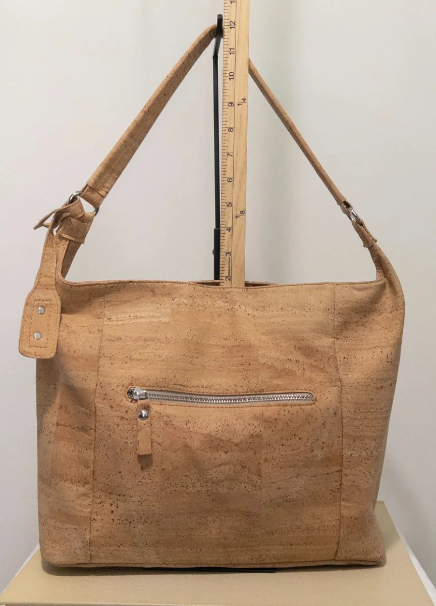 Artelusa — Bag | Not every bag asks to be noticed — this one simply is · Sz one size