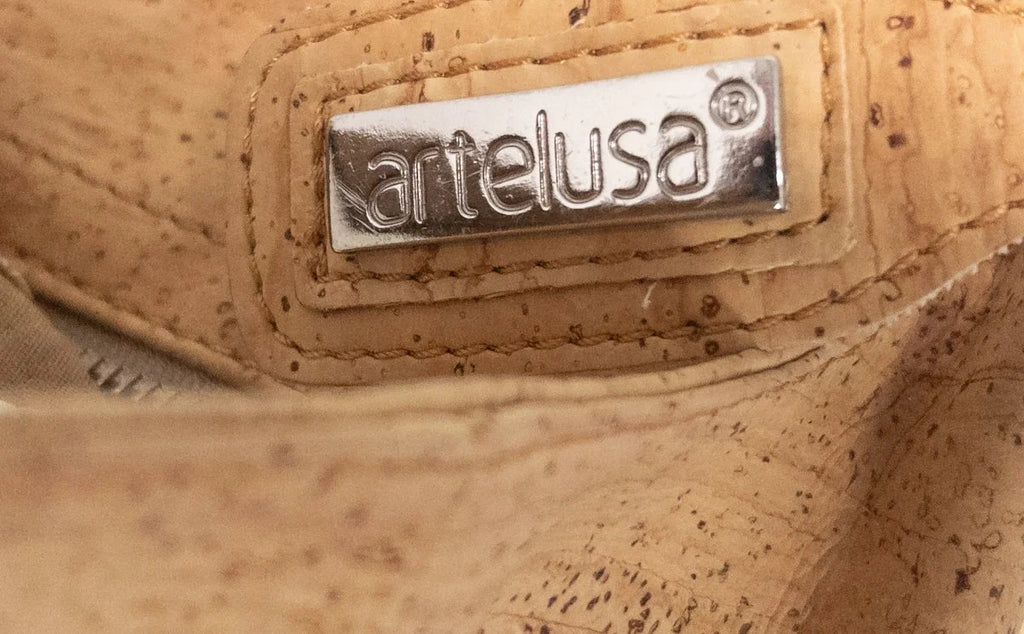 Artelusa — Bag | Not every bag asks to be noticed — this one simply is · Sz one size