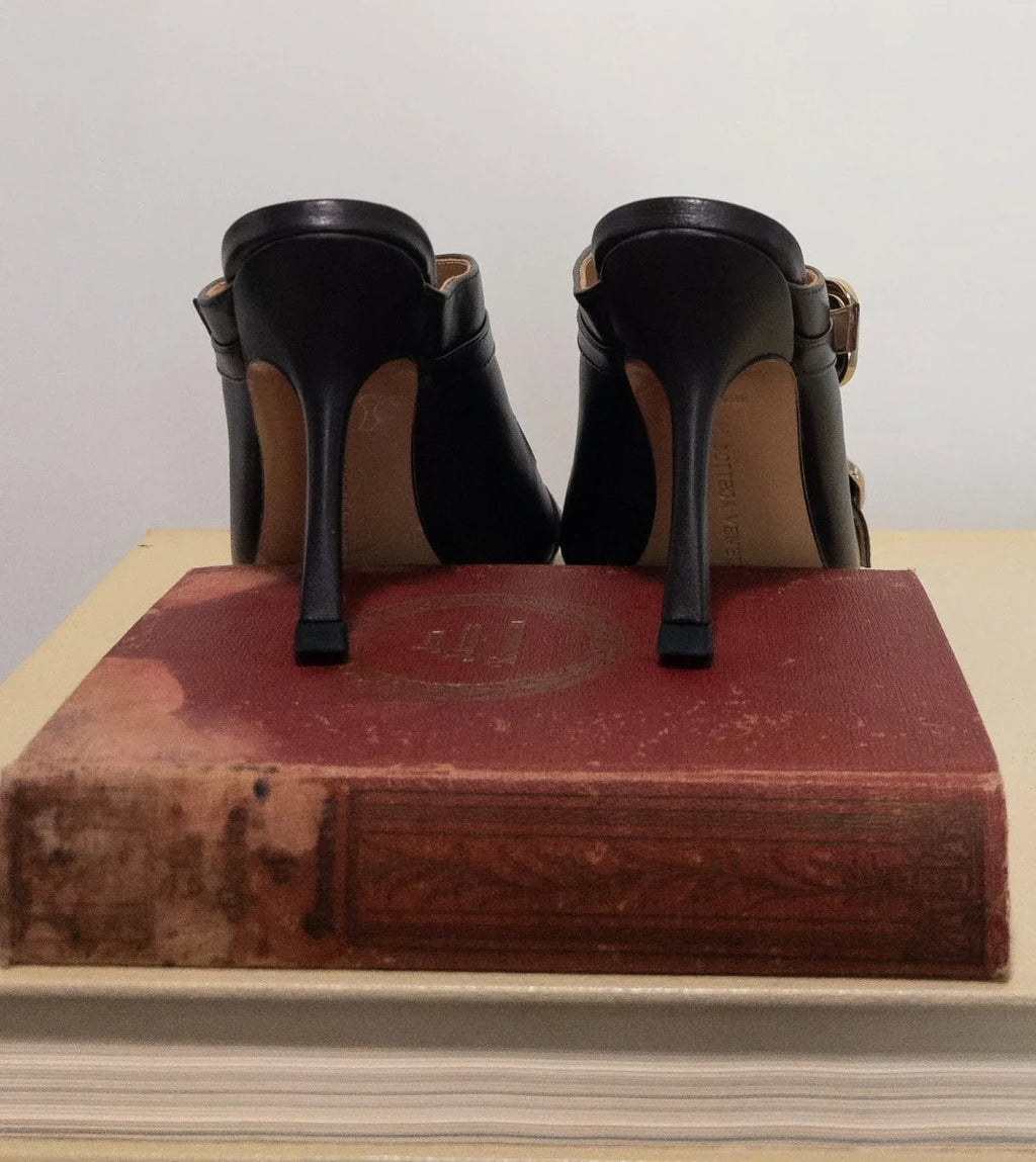 Bottega Veneta — Heels | Bottega doesn't beg for attention — and neither do you · Sz 7 (37EU)