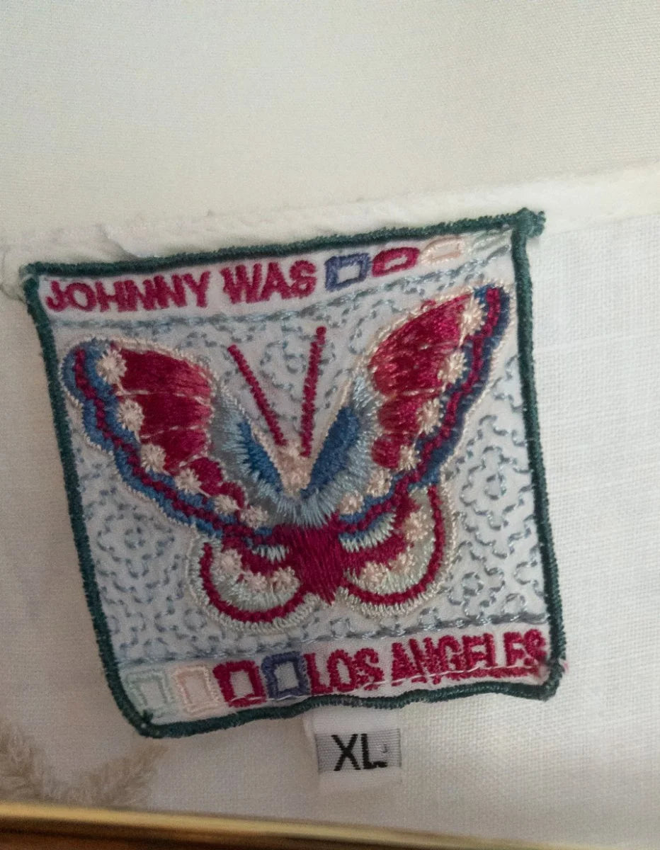 Johnny Was — Blouse | Embroidery this considered doesn't happen by accident · Sz XL