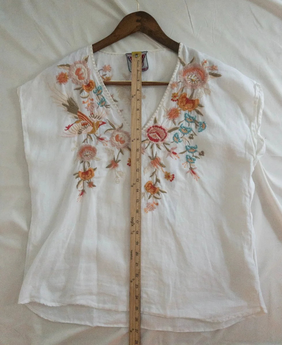 Johnny Was — Blouse | Embroidery this considered doesn't happen by accident · Sz XL