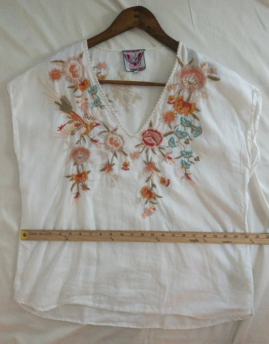 Johnny Was — Blouse | Embroidery this considered doesn't happen by accident · Sz XL