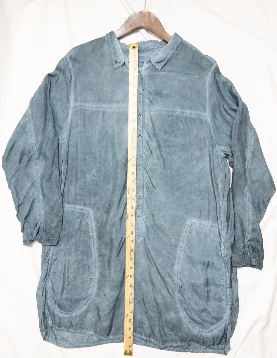 Pete&greta by Johnny Was — Blouse | Not every blouse remembers how to move. This one does · Sz L