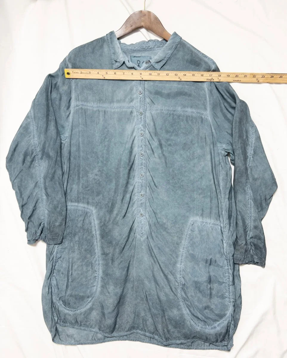 Pete&greta by Johnny Was — Blouse | Not every blouse remembers how to move. This one does · Sz L