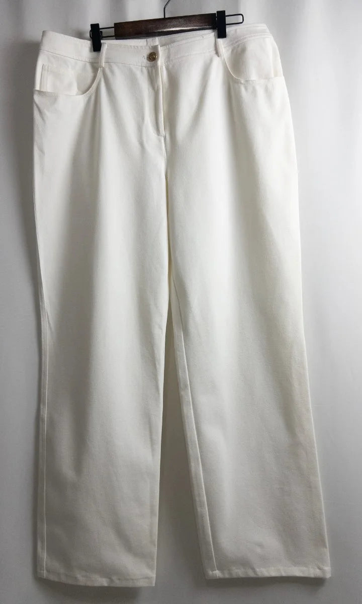 St. John — Tailored pants | Not every pair of pants signs its own name · Sz 14